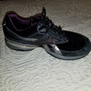 Reebox Black Leather, Velvet, & Silver Shoes